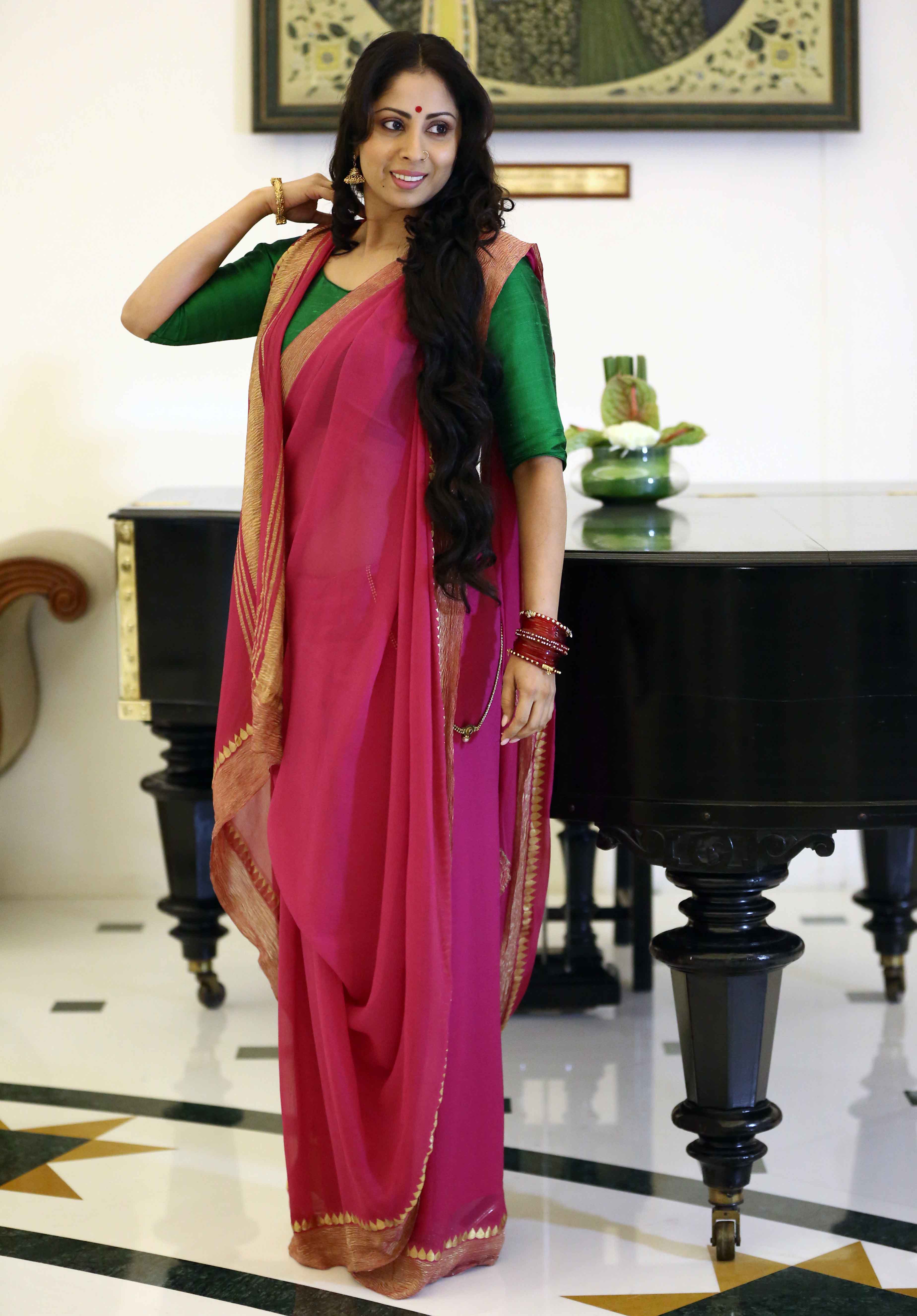 Sangita Ghosh Poses Gracefully For The Shutterbugs In Lucknow