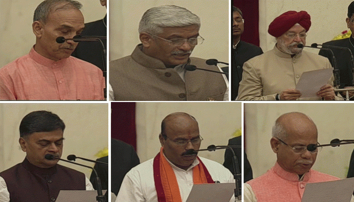Cabinet rejig: Three ministers took oath in English, rest in Hindi