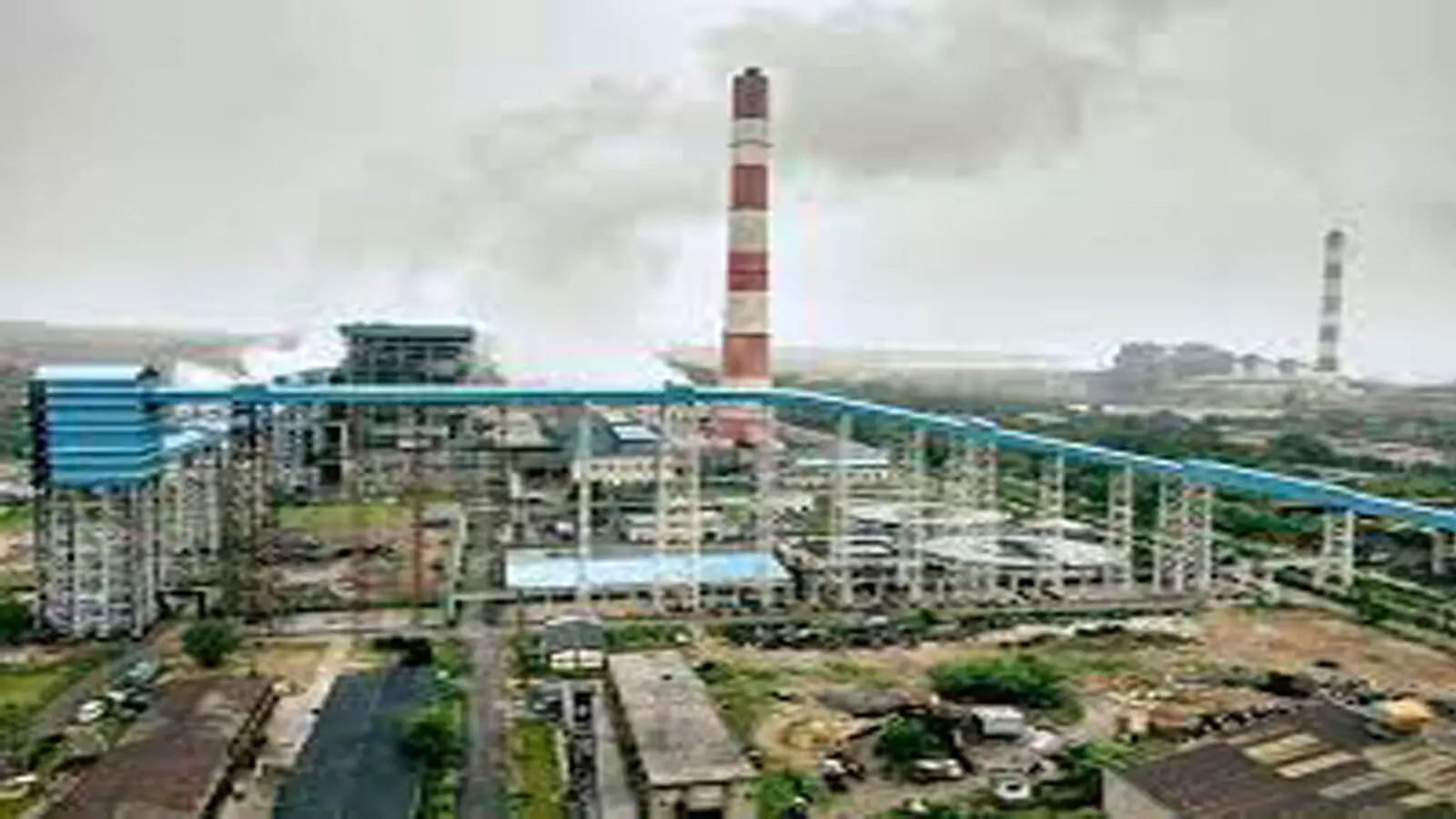 UP: 13 injured after tin shed falls at Lanco thermal plant in Sonbhadra