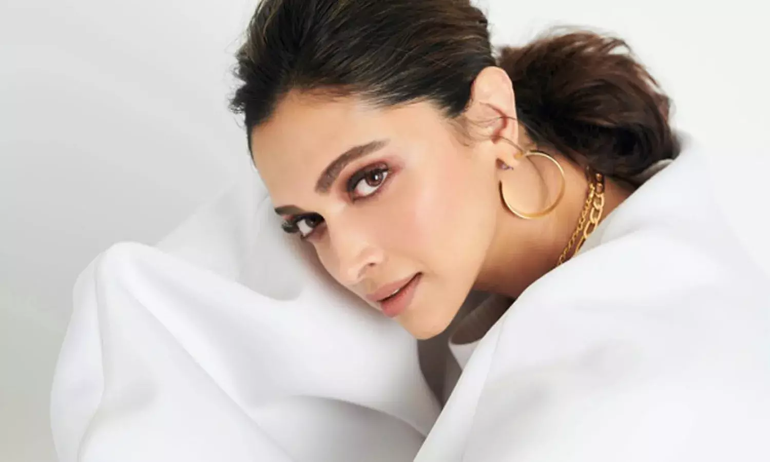 After her family, Deepika Padukone too tests positive for COVID-19?