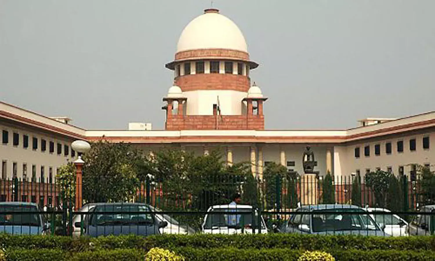 No lockdown in UP; SC stays Allahabad HC order imposing curbs in 5 cities