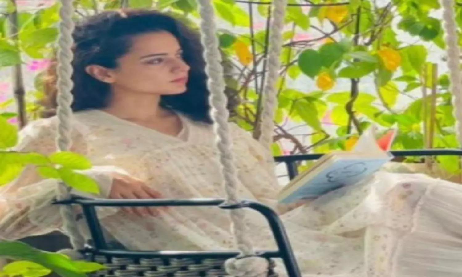 Kangana Ranaut warns people who cry about India to foreign daddies amid COVID wave