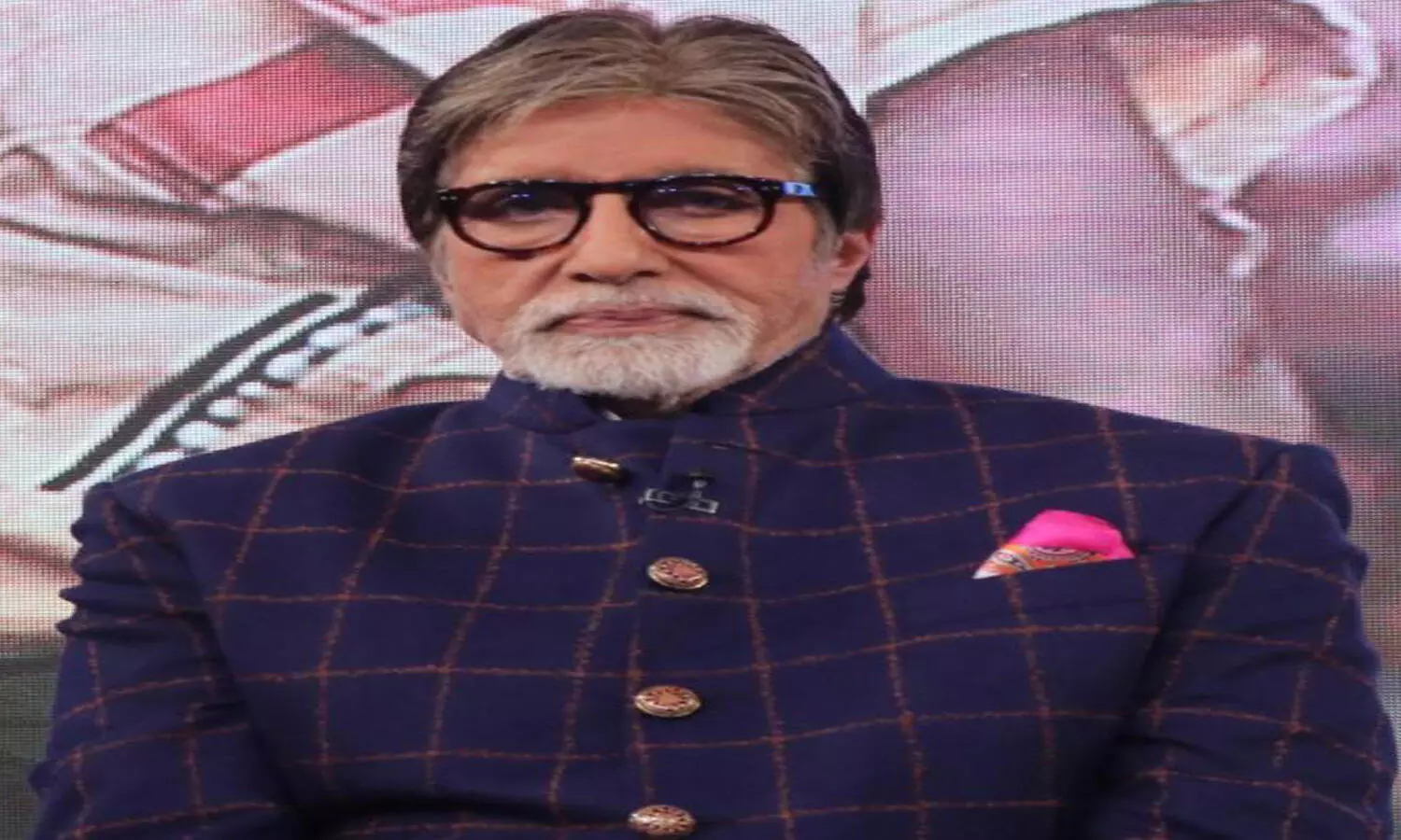 Amitabh Bachchan shares details of water issues at home, apologises to fans