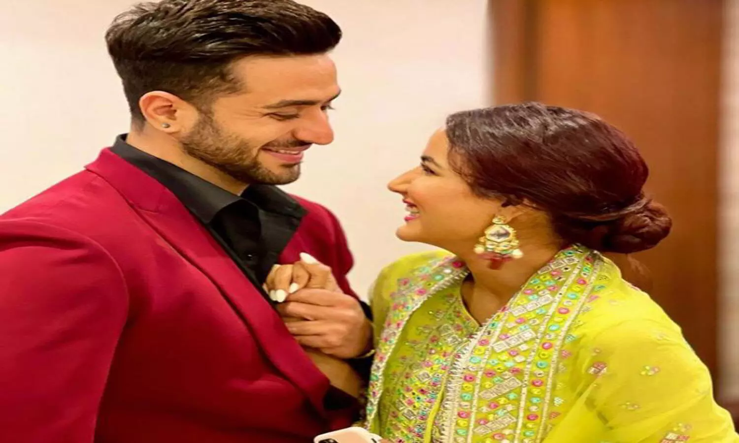 Aly Goni shares strong bond with Jasmin Bhasin as he posts goofy video; netizens find it too cute to handle