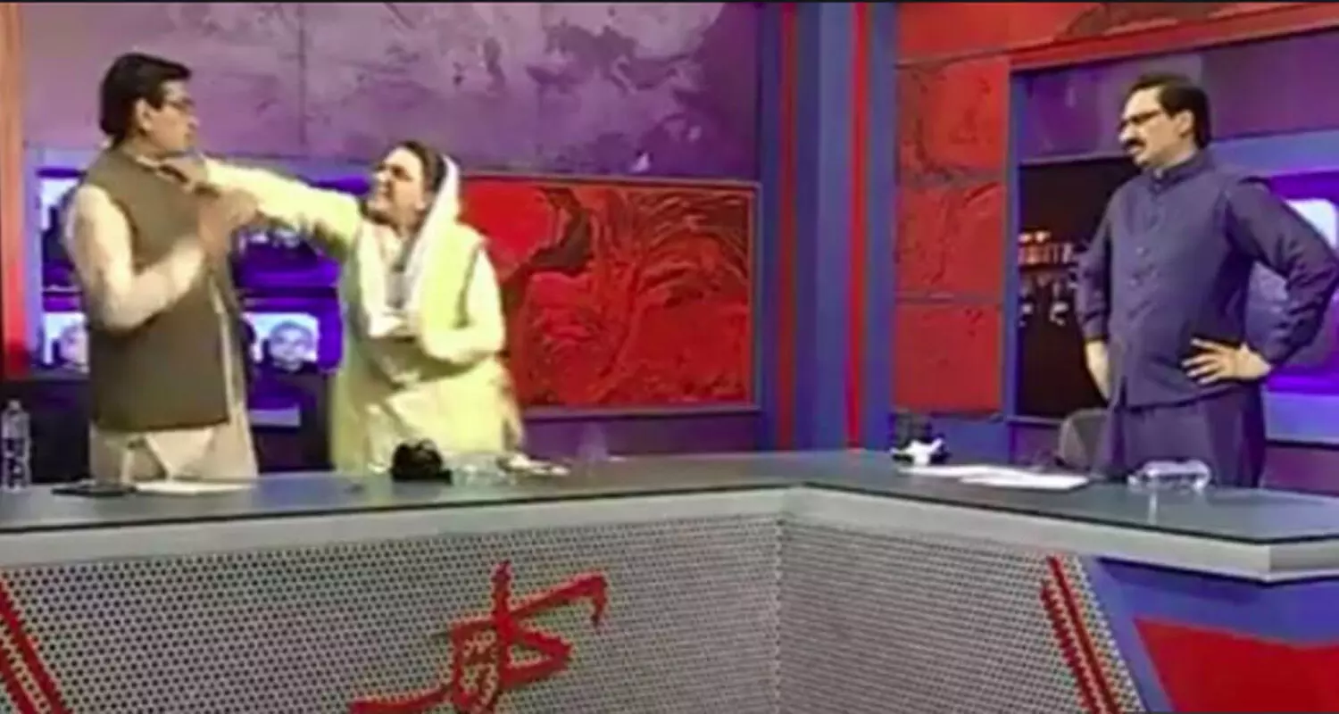 Drama on Pak TV Show: Firdous Ashiq Awan slaps PPP Leader, WATCH video!