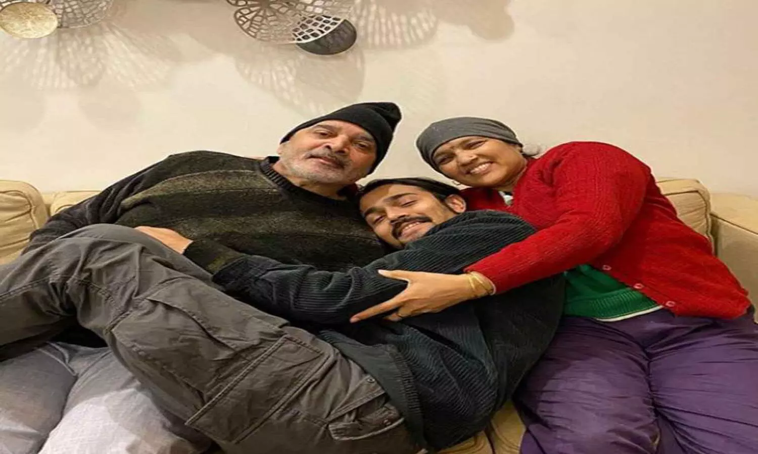 YouTuber Bhuvan Bam loses parents to COVID-19; says Nothing will be same without Aai and Baba