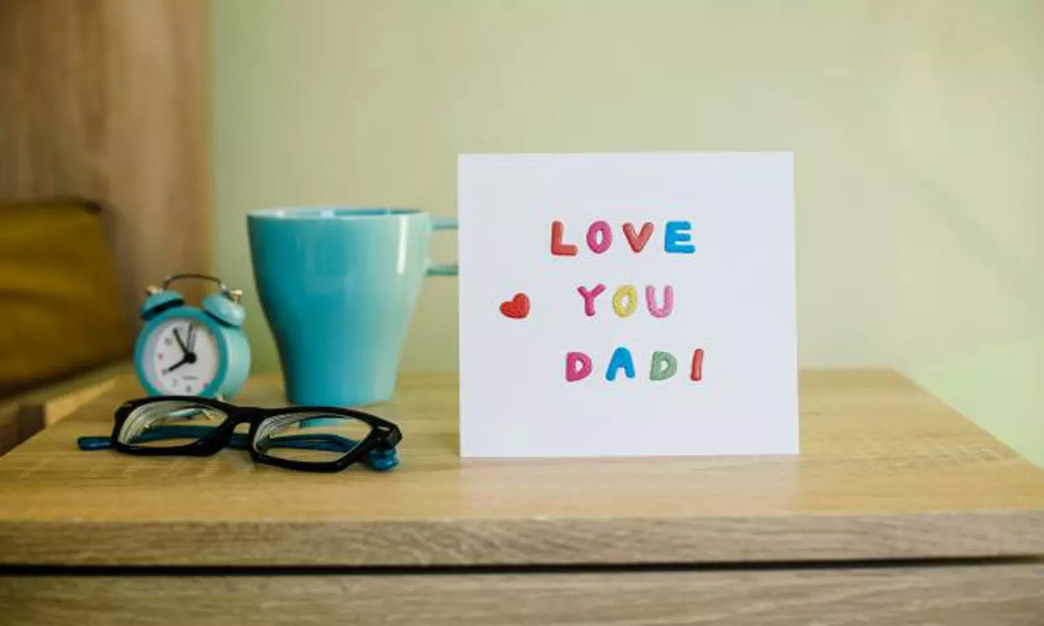 THIS Fathers Day make your dad feel special with these thoughtful gift items