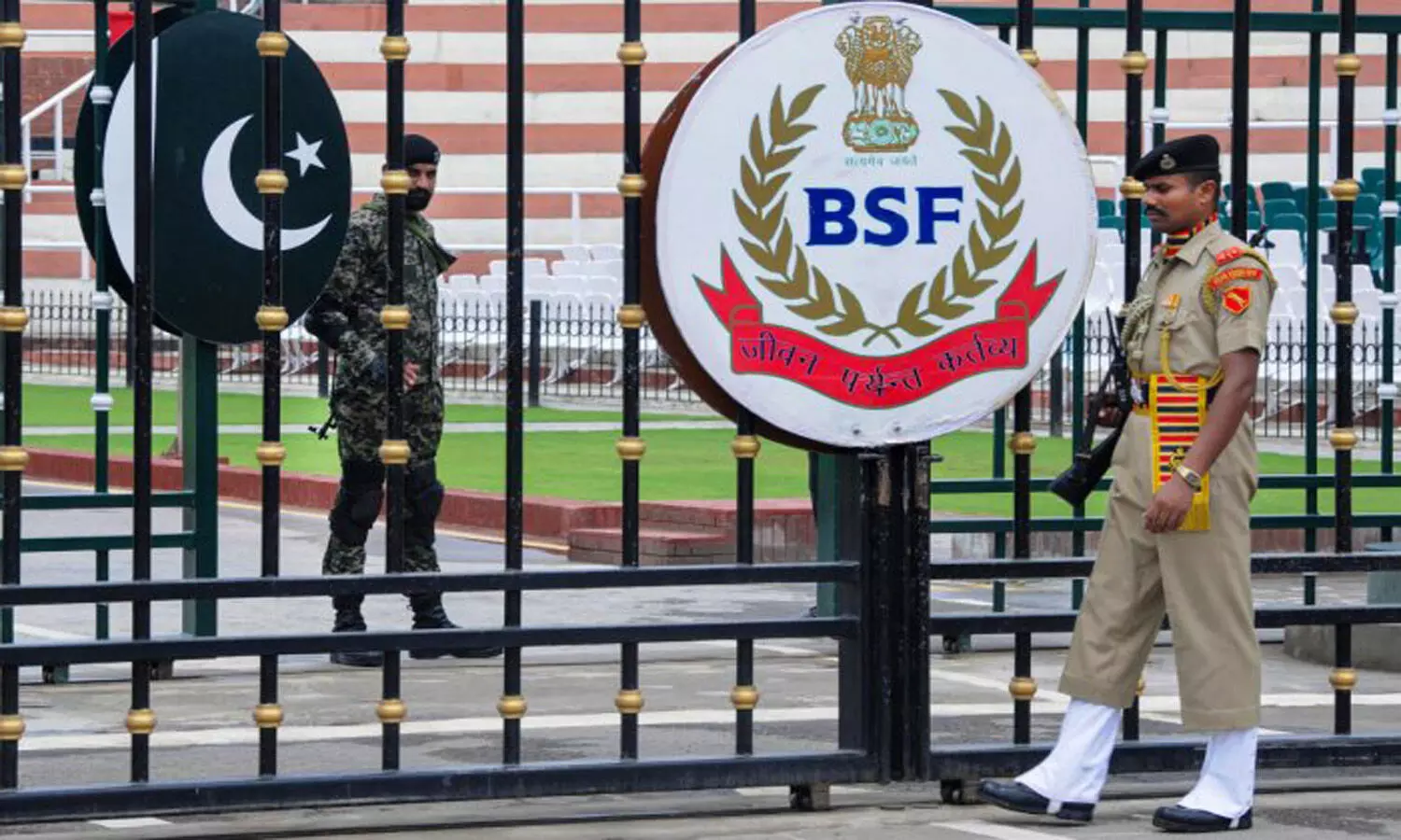 BSF Recruitment 2021: Apply for Air Wing, Para Medical & Veterinary staff; check details