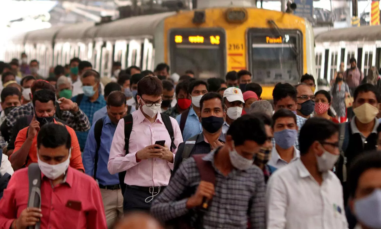 Mumbai: 14 lakh people fined for not wearing masks in public during second wave