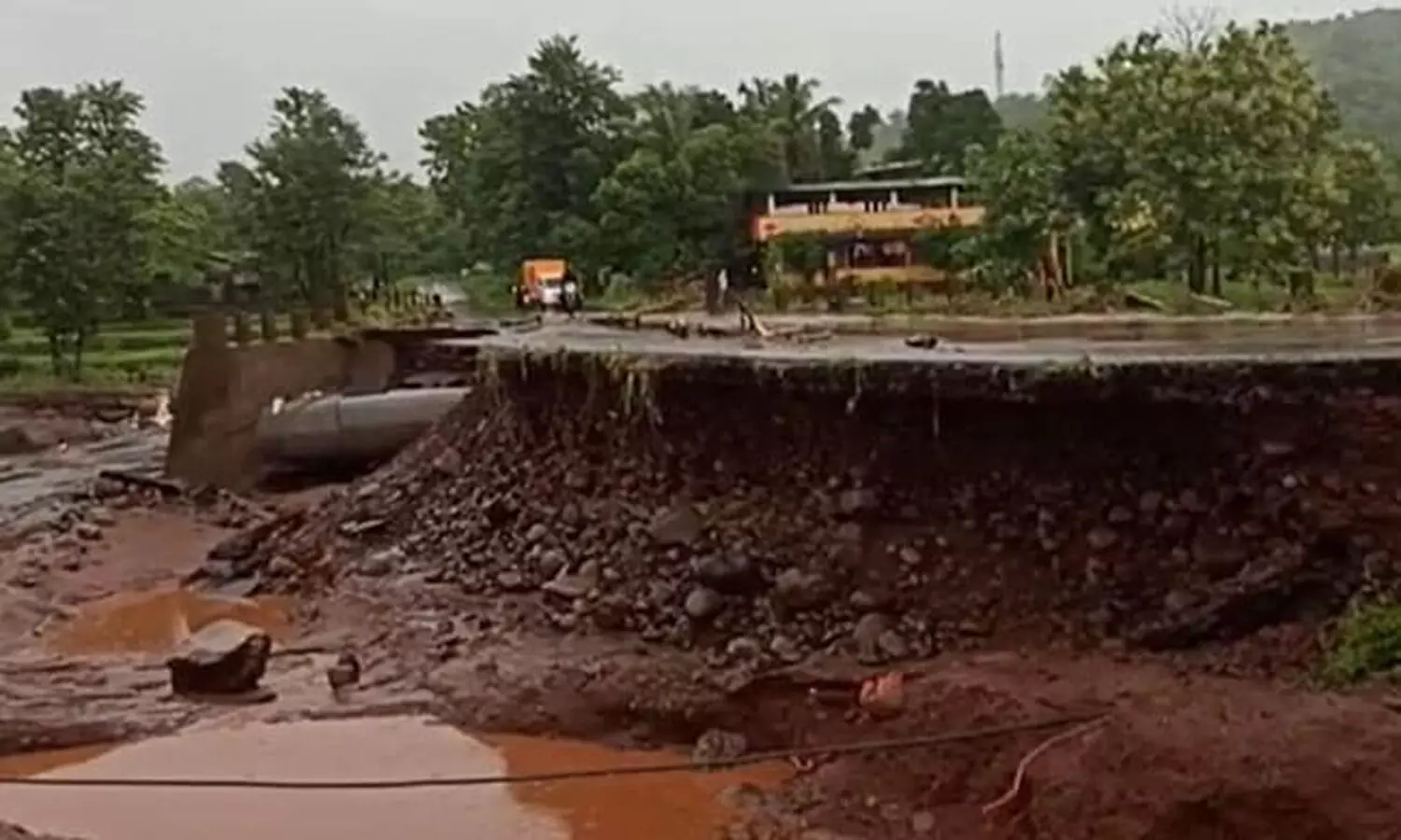 36 dead as heavy rain triggers landslides in Maharashtras Raigad; PM Modi announces ex-gratia