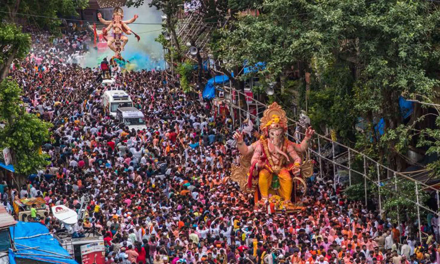 Ganesh Chaturthi 2021: Traditional celebrations for Mumbais Lalbaugcha Raja return this year amid Covid-19