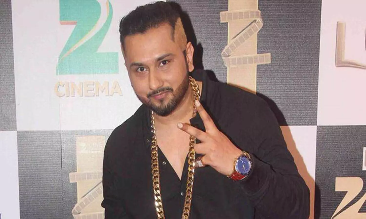 Yo Yo Honey Singh refutes wifes domestic violence allegations; Official statement out