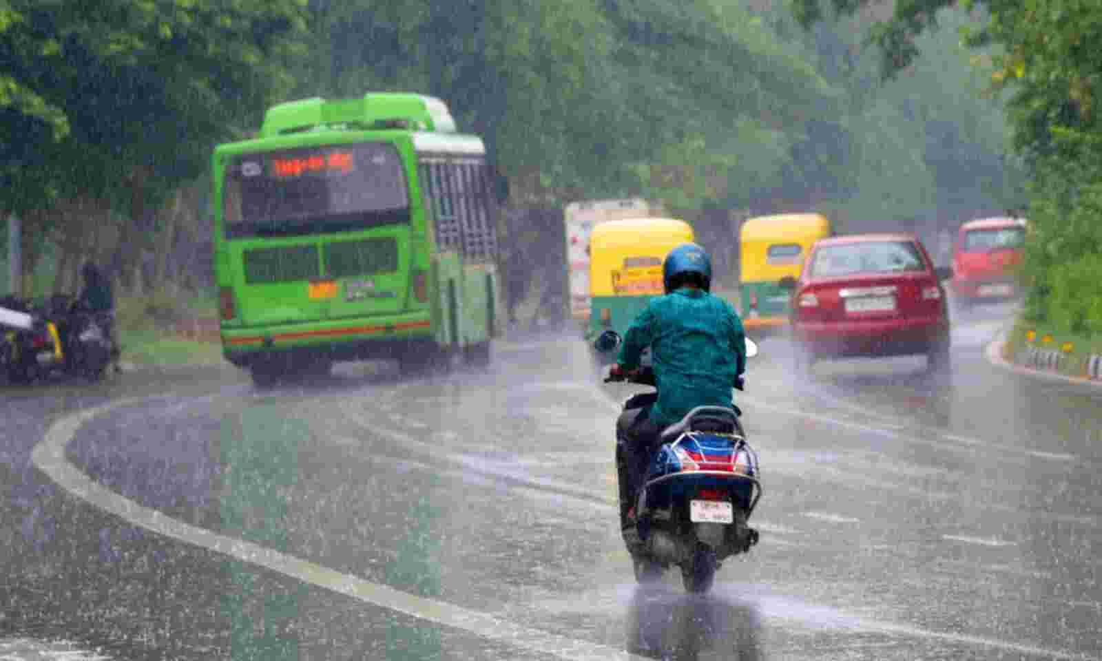 मौसम अपडेट: आईएमडी ने अगले 4 दिनों के लिए दिल्ली, यूपी, बिहार और केरल में भारी बारिश की चेतावनी जारी की
