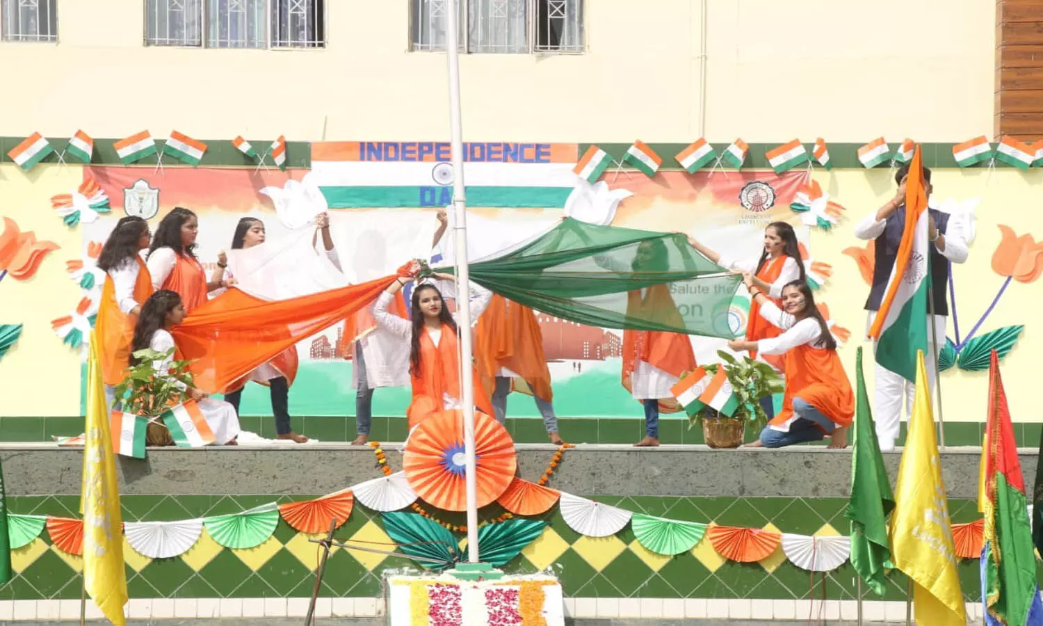 Independence Day 2021: DPS, ELDECO reverberates with music & happy voices to celebrate freedom