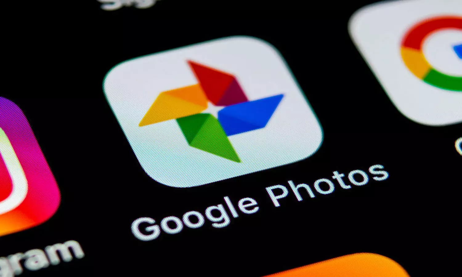 Check Out the New Locked Folder Feature in Google Photos
