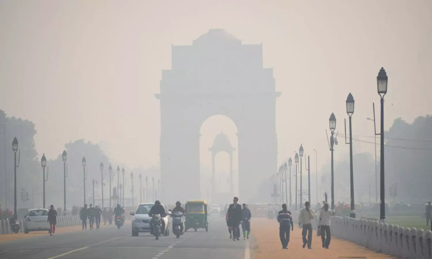 No improvement in Delhis air quality as it continues to be Very Poor, Kejriwal govt issues new order- Read here