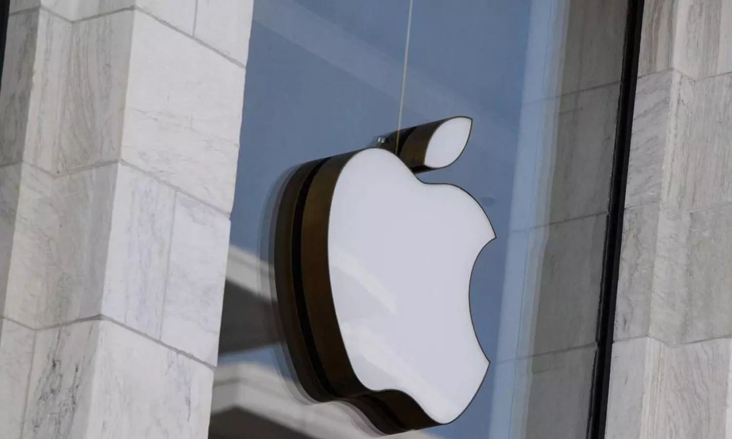 Apples Evolution: Moving Beyond iTunes on Windows