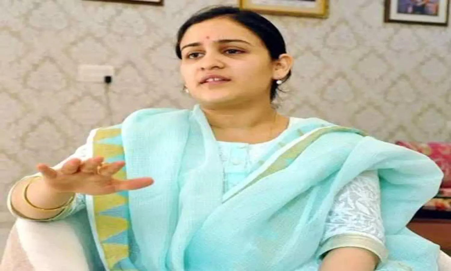 UP Assembly Election 2022: Mulayam Singh Yadavs daughter-in-law Aparna Yadav joins BJP