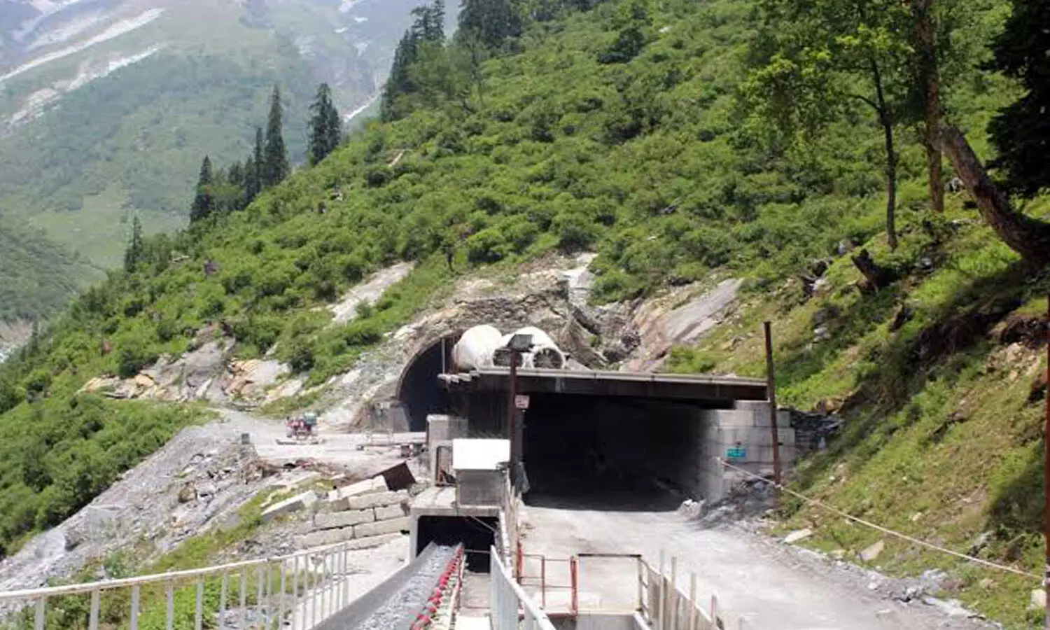 India to get worlds highest tunnel at Shinku La Pass