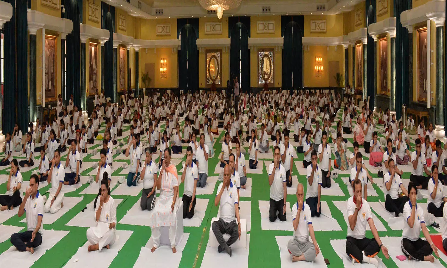 International Yoga Day 2022: Yoga is Indias gift to humanity, says President Kovind