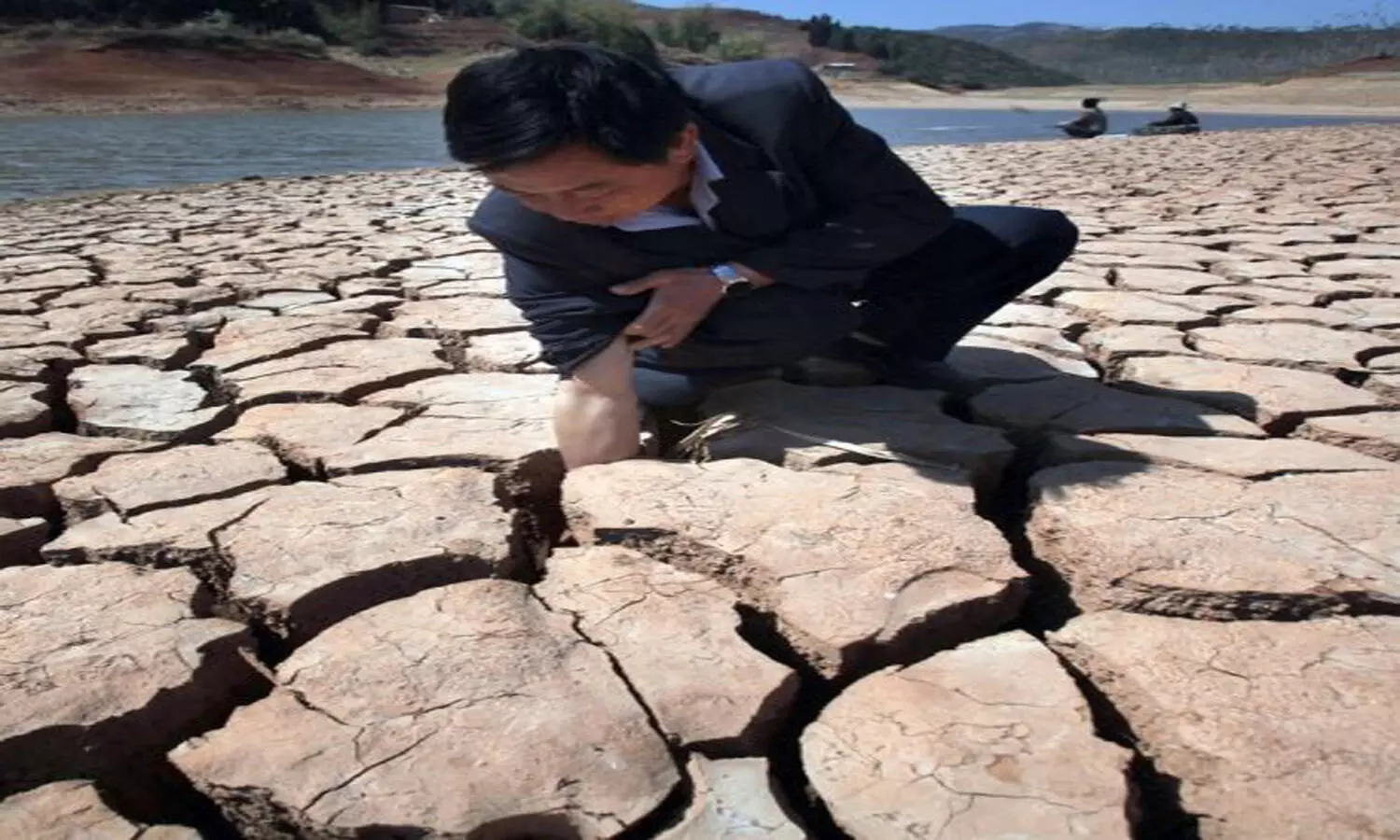 China declares national drought, heatwave threatens crops