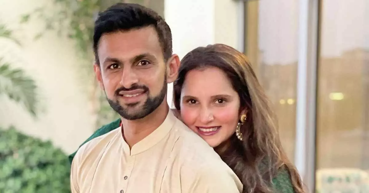 Amid Shoaib Malik-Sania Mirza divorce rumours, cricketers Instagram bio garners attention