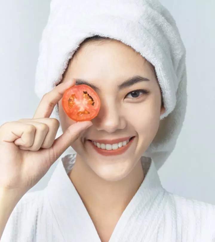 Apply red tomato for shining face, know the secret of glowing skin
