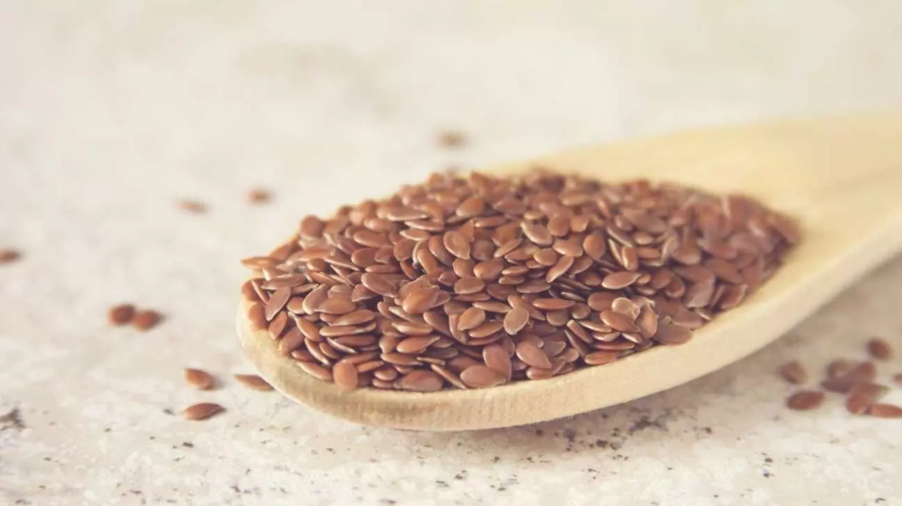 These healthy seeds remove bad cholesterol, people suffering from high cholesterol can eat them