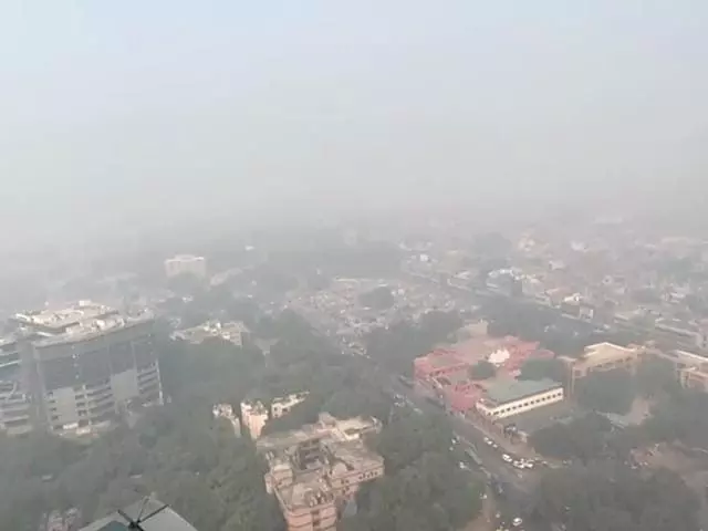 Delhi-NCR covered with thick blanket of poisonous smog, Environment Minister calls meeting