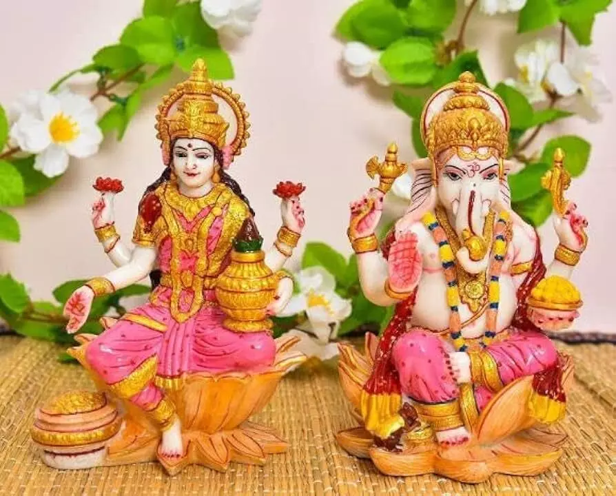 When to buy Lakshmi-Ganesh idol for Diwali puja?