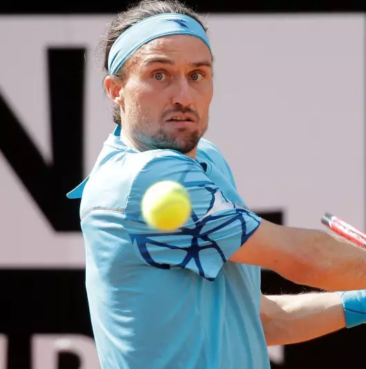 Ukraines former tennis star Alexander Dolgapolo to fight against Russia, says country supreme