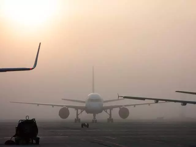Delhi Airport Hit by Thick Fog: 30 Flights Running Late Due to Poor Visibility!
