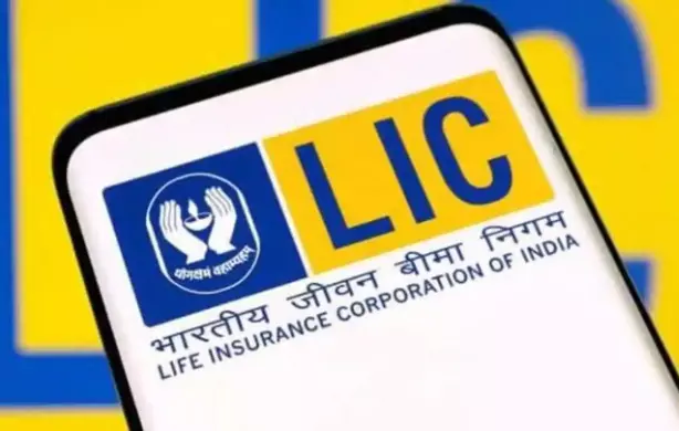 LIC gets notice to pay Rs 806 crore