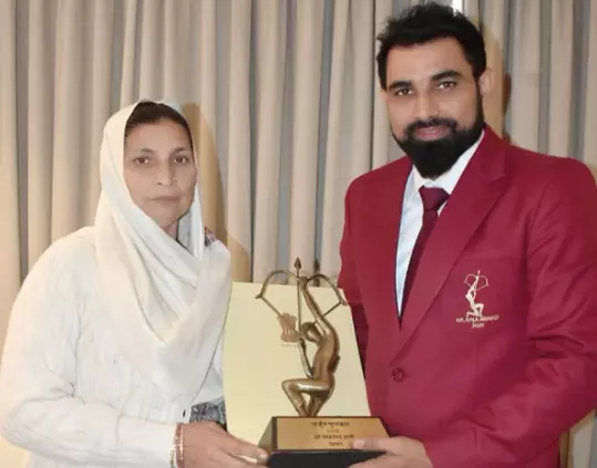 Mohammed Shami dedicated Arjun Award to his mother and wrote this emotional note