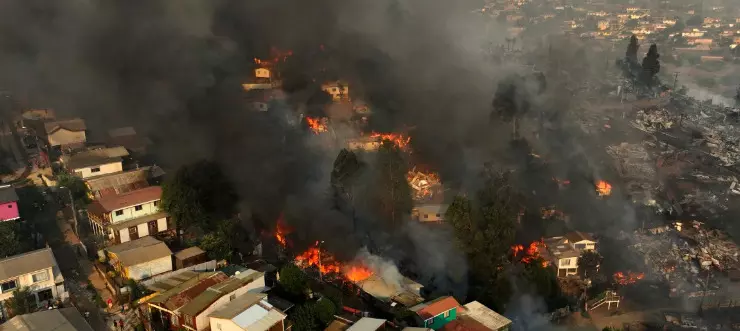 Massive fire breaks out in Chiles forests, 19 people dead so far
