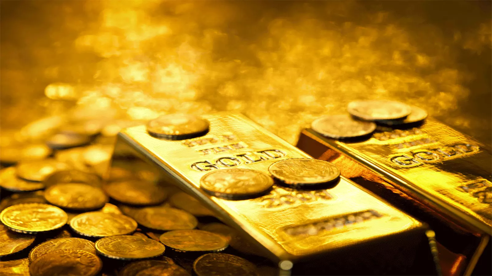 Gold became costlier by 25% in 6 months: It rose from ₹57 thousand to ₹70 thousand