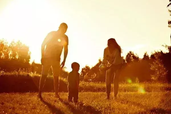 Global Day Of Parents 2024: This is how older children can improve their relationship with their parents, these tips will come handy