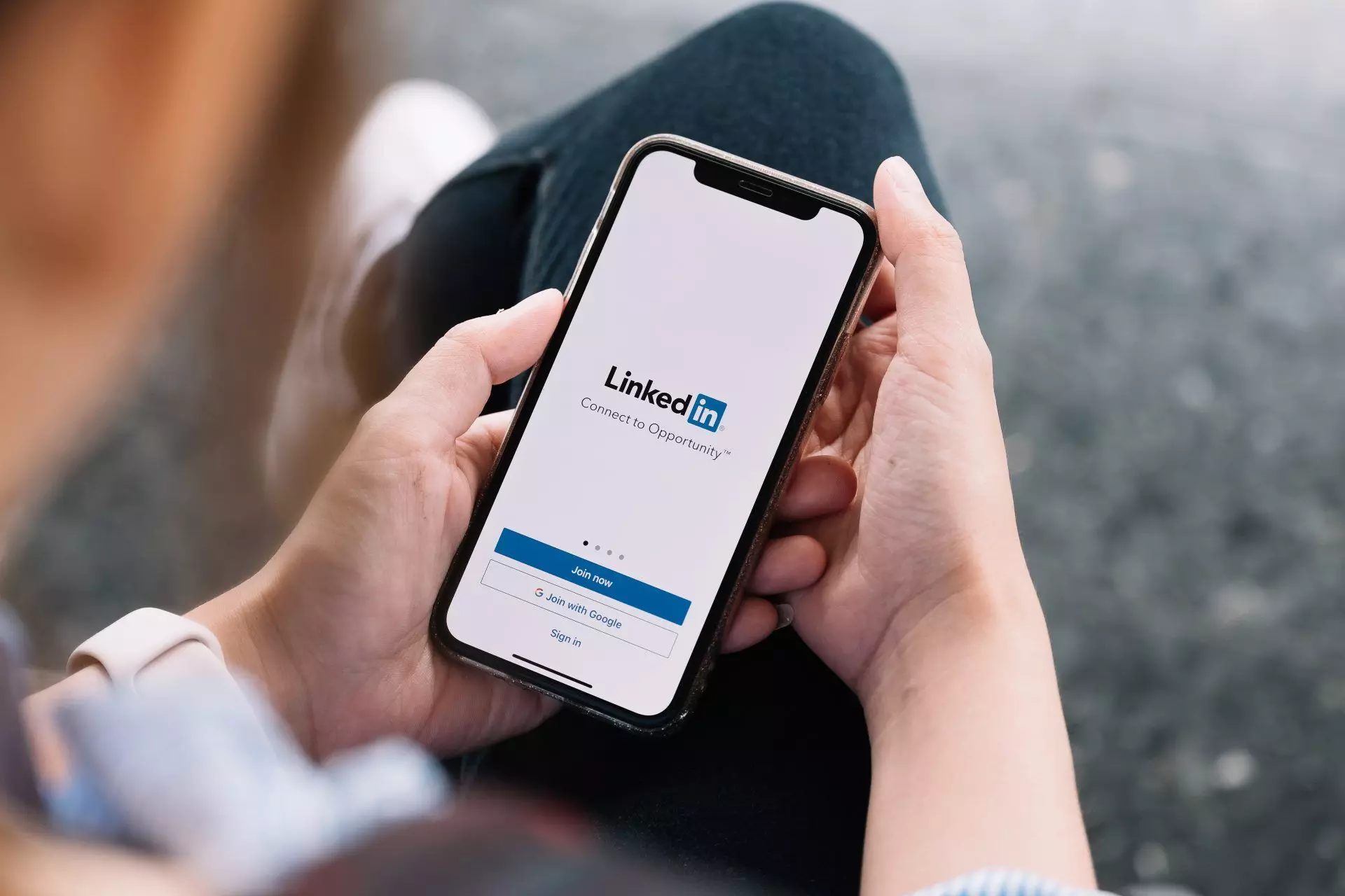 LinkedIns New AI Features Will Make Your Job Search Easier; Find Out