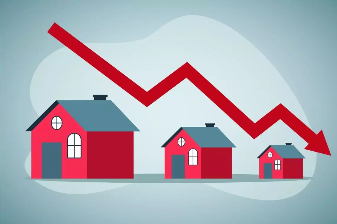 Huge drop in house sales, skyrocketing rates have put a brake on real