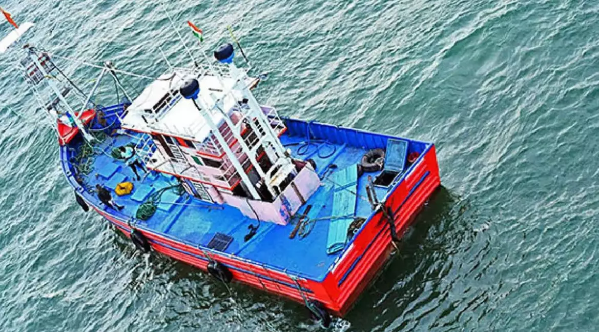 Major action on drug smuggling in India, 5 tonnes of drugs confiscated from fishing boat in Andaman