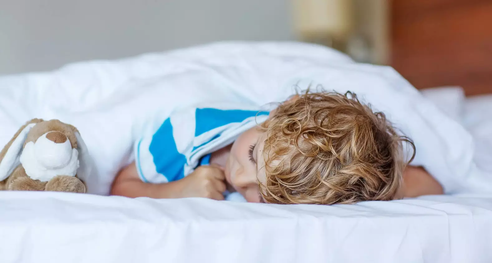 Are children wetting the bed in winter? This remedy will come in handy for you