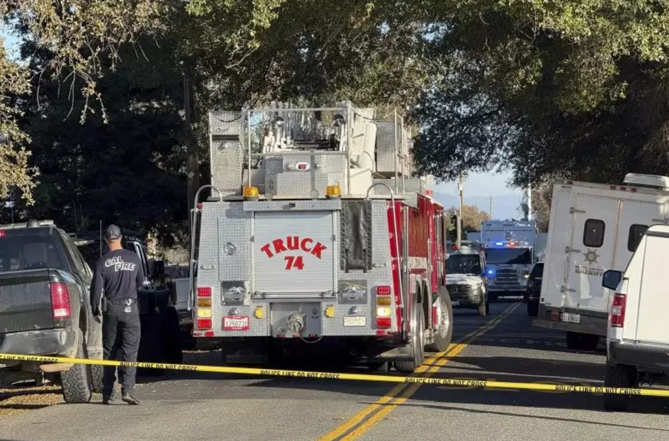 2 students injured in firing at California school, attacker commits suicide