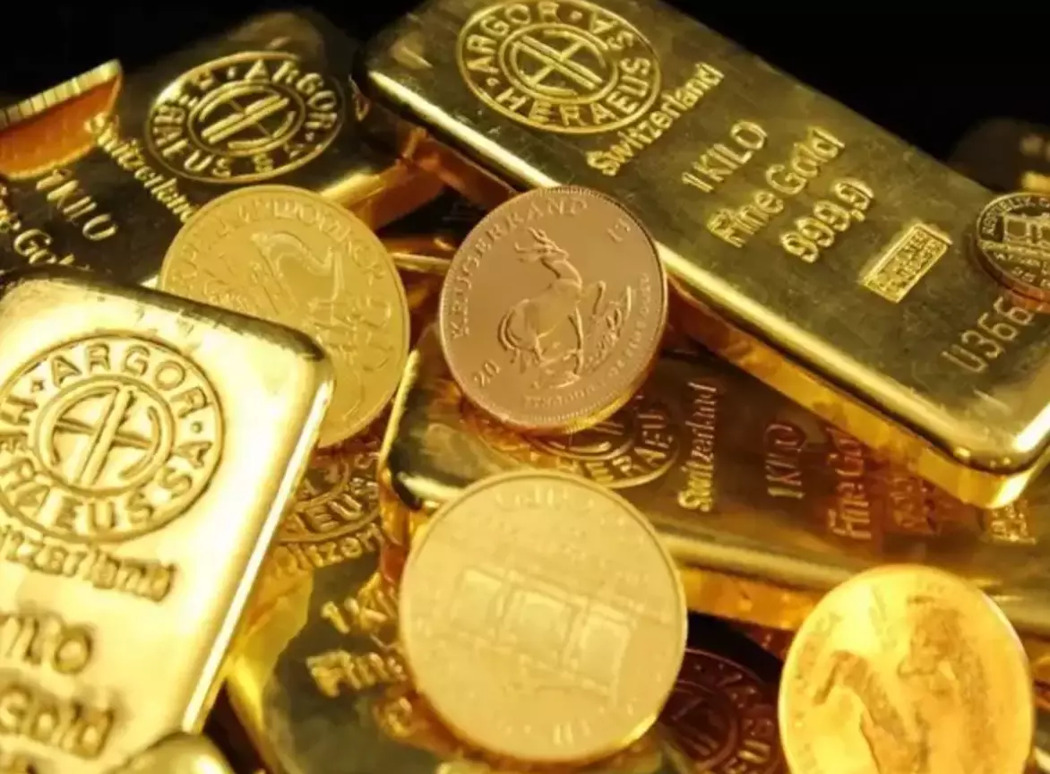 Gold prices rise after Syria coup, expectation of interest rate cut in the US