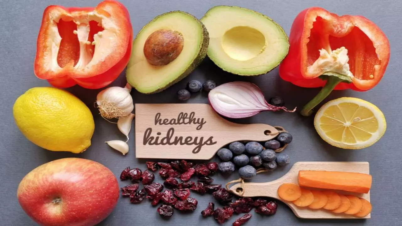 Seeds of these fruits result in kidney stones