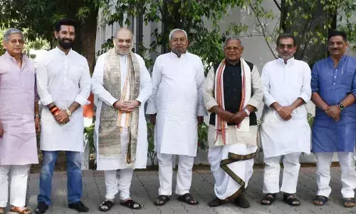 Mission Bihar: Shah holds meeting with Nitish, Chirag Mission Bihar: Shah holds meeting with Nitish, Chirag