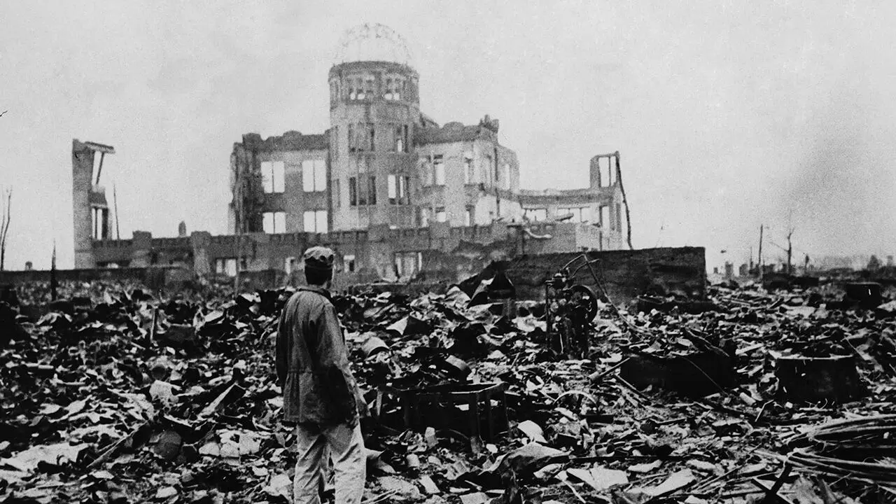 The Darkest Chapter of World War II – The Complete Story of the Hiroshima and Nagasaki Atomic Bombings