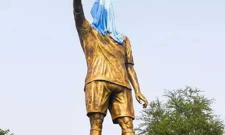 GOAT Tour kicks off as Lionel Messi arrives in Kolkata GOAT Tour kicks off as Lionel Messi arrives in Kolkata