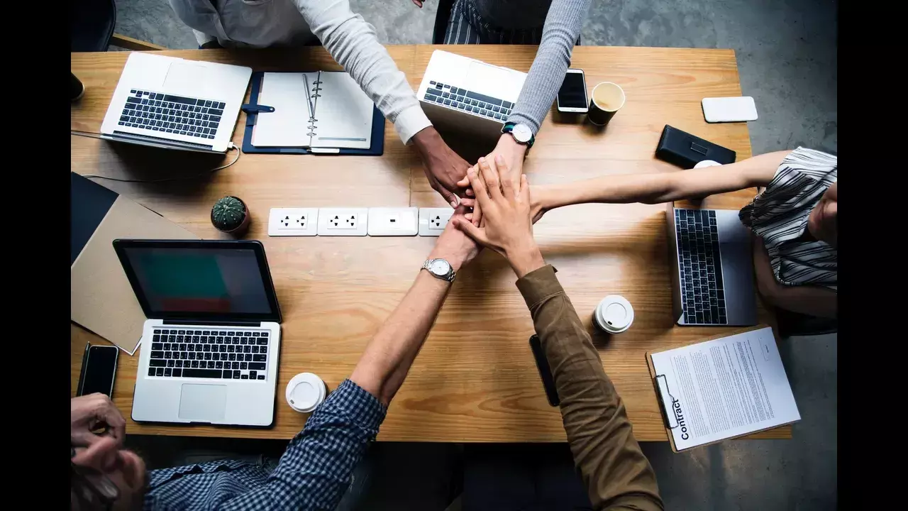 How 360 Degree Performance Feedback Improves Team Performance Effectively