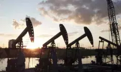 Oil prices plunge 30 pc from record high, slip below $90 a barrel