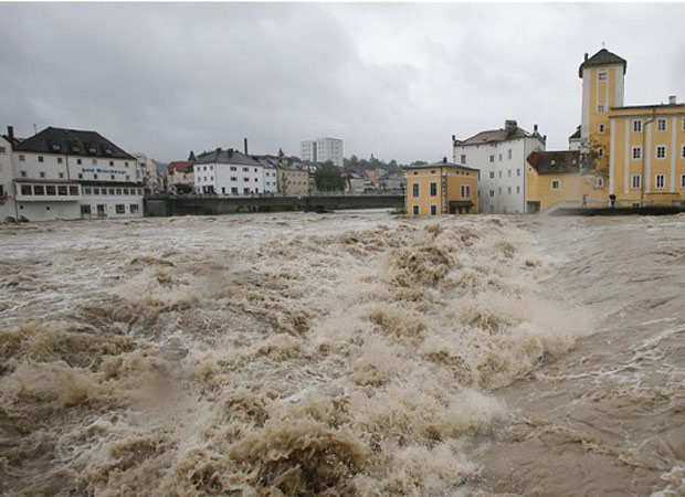 Central Europe experiences heavy downpour, 15 killed in flood